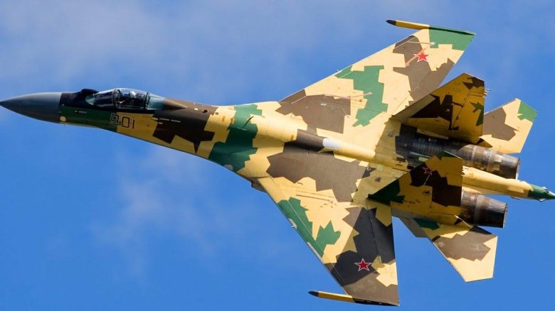 Самолёт Су-35