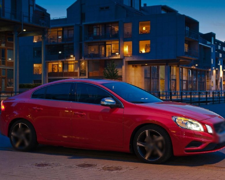 Машина Volvo s60