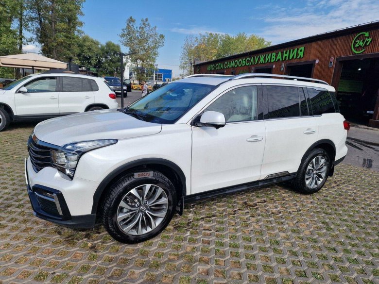 Машина gac gs 8