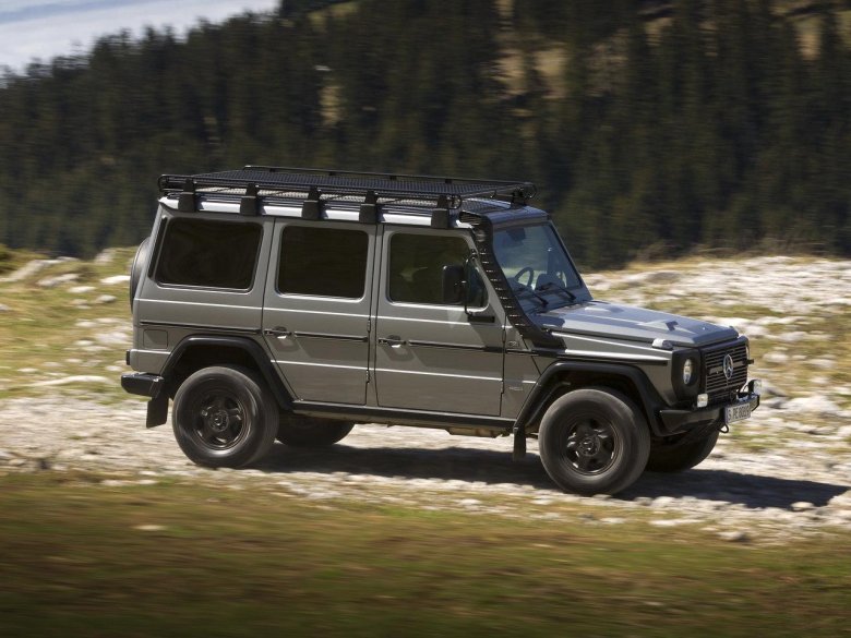 Mercedes-Benz g-class w461