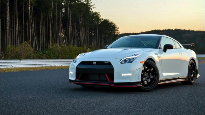 Nissan gtr nismo 2017