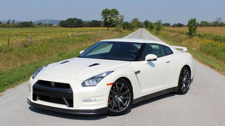 Ниссан ГТР р35