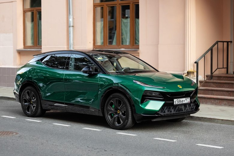 Лотус кроссовер