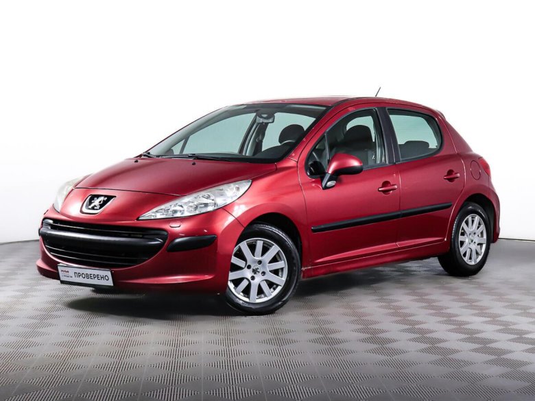 Peugeot 207 красный