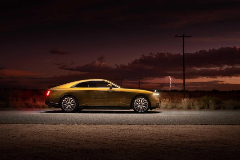 Роллс Ройс Spectre