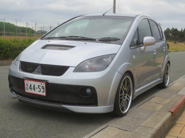 Митсубиси кольт 6