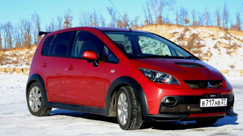 Mitsubishi Colt Ralliart Version-r