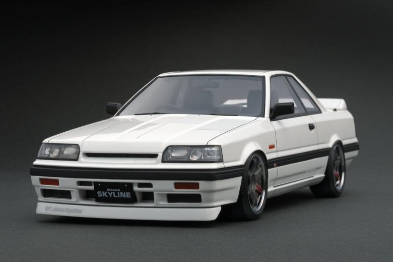 Nissan skyline r 31 gts