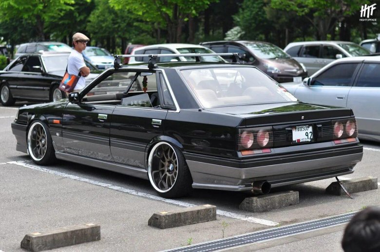 Nissan Skyline r31