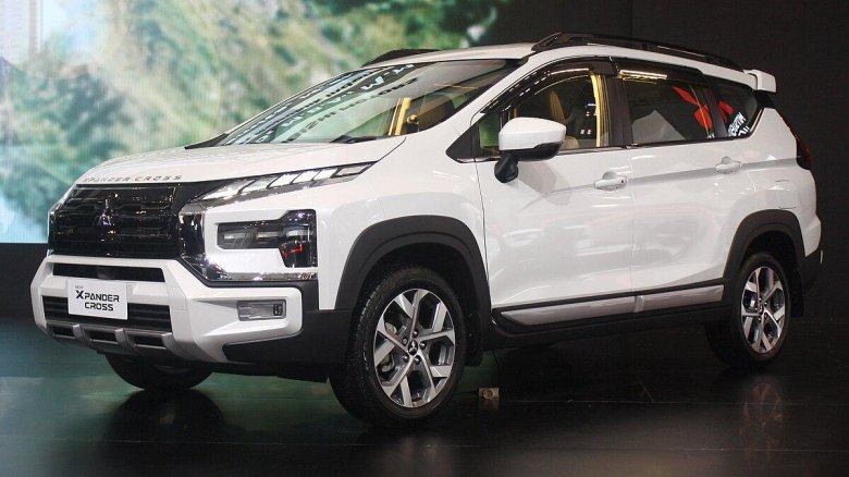 Mitsubishi xpander cross 2024