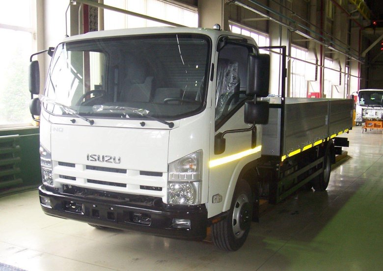 Isuzu nqr90