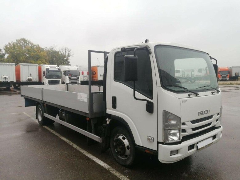 Isuzu np26