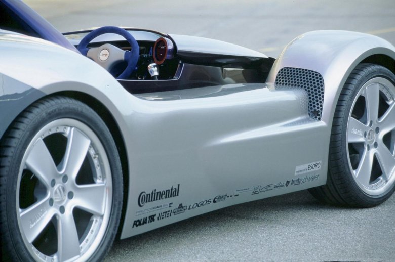 Rinspeed Advantige r sup one