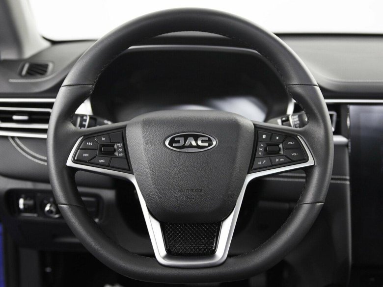 ВАЗ (Lada) Vesta 2015 — 2023 i вариатор