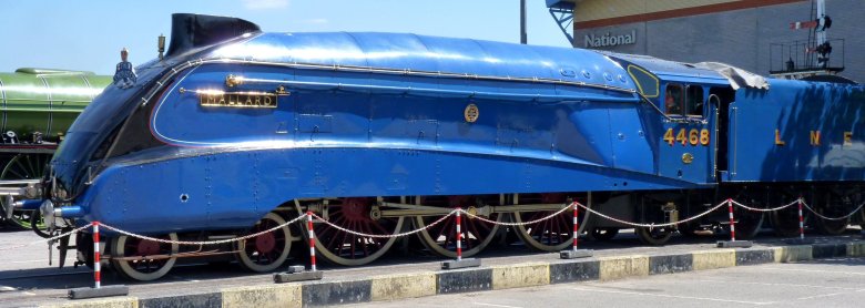 Паровоз LNER class a4 4468 Mallard