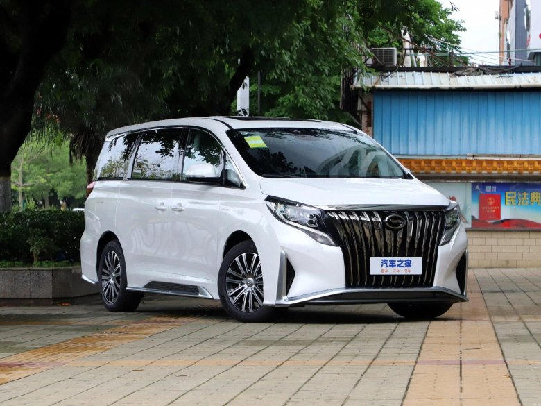 GAC Trumpchi m8
