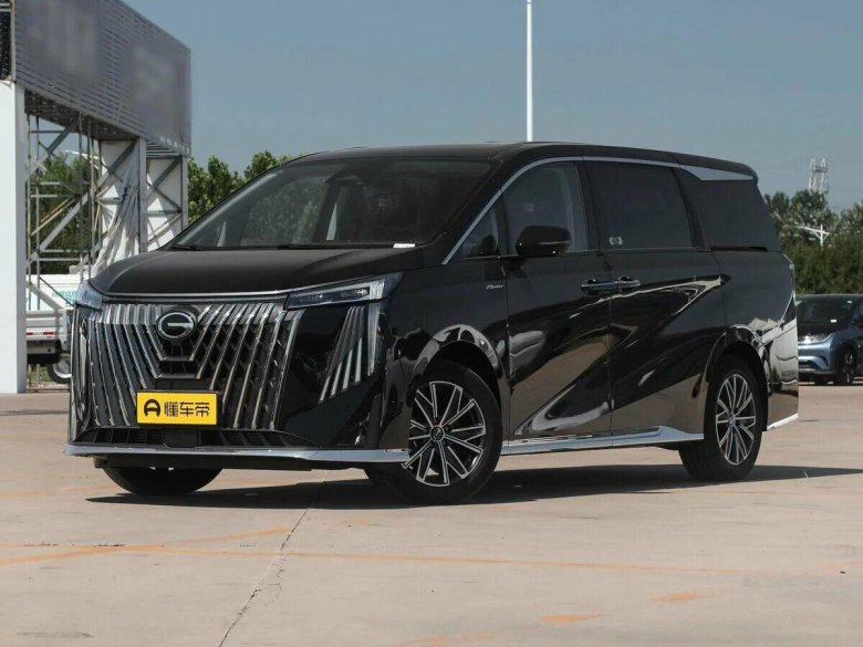 Toyota Alphard 2024