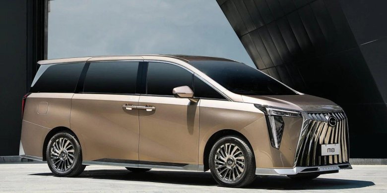 Минивэн GAC gm8