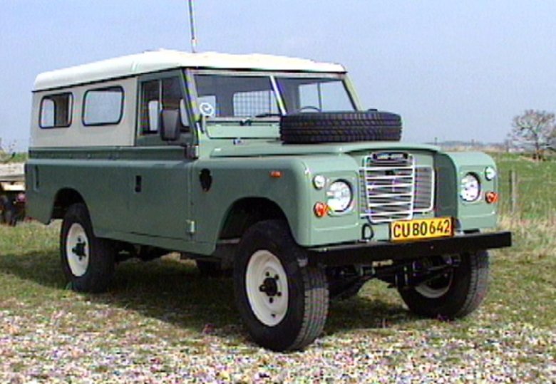 Land Rover Series 3 109