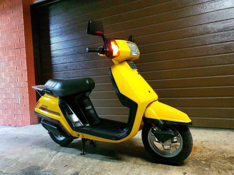 Скутер yamaha