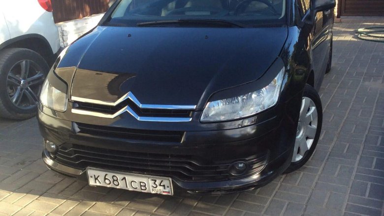 Ситроен с4 реснички на фарах