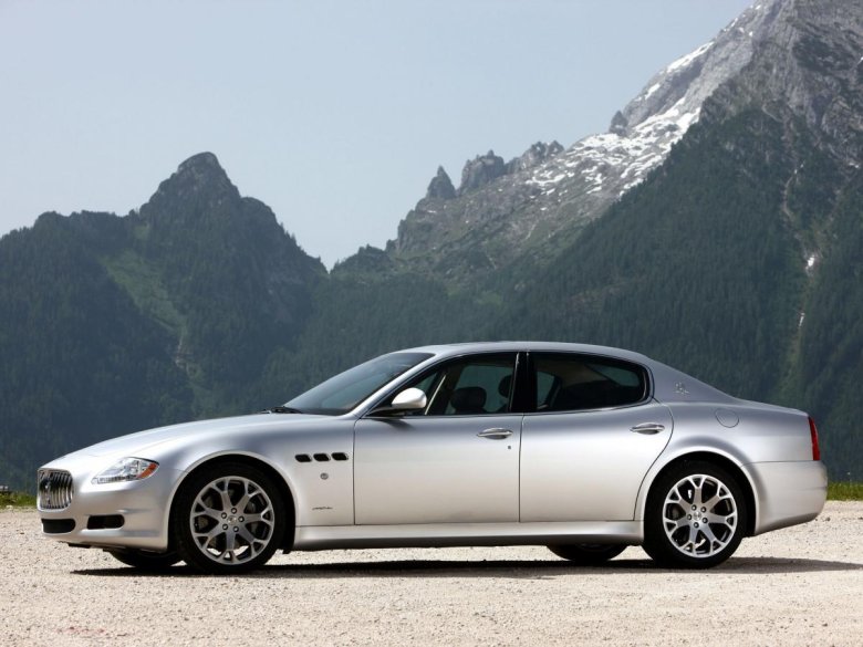 Maserati quattroporte 2004