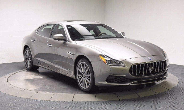 Мазерати Quattroporte 2021
