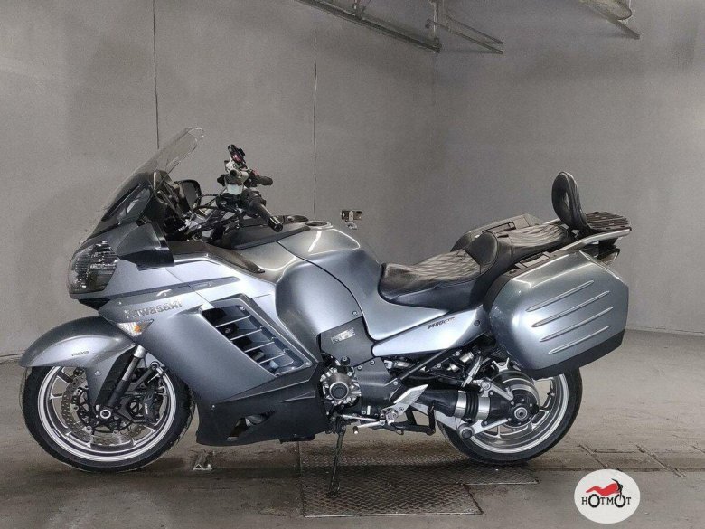 Kawasaki GTR 1400 concours