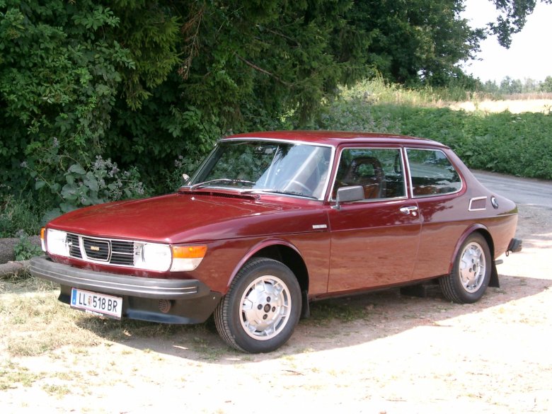 Saab 900 1983