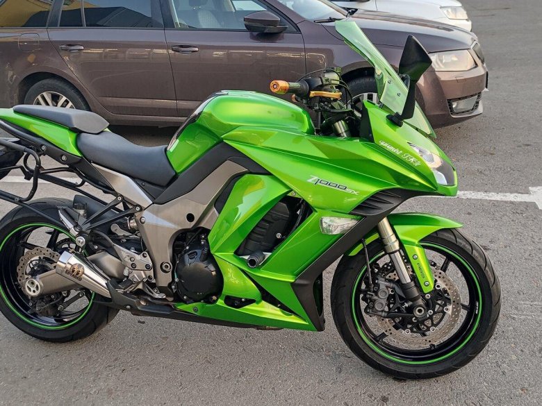 Kawasaki z 1000 sx