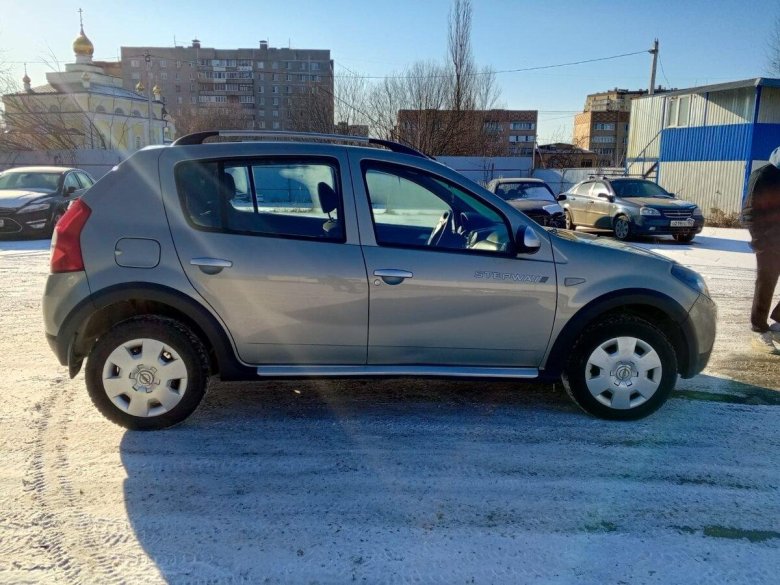 Рено сандеро степвей 1