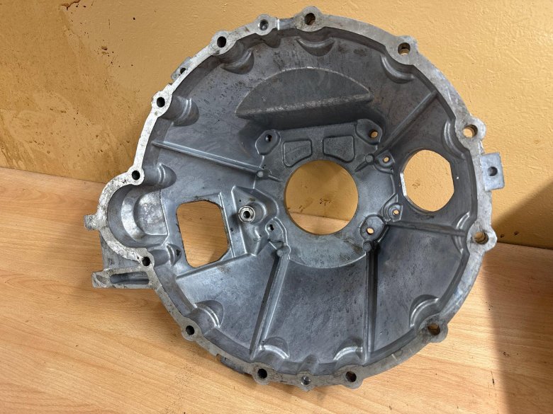 Кожух сцепления