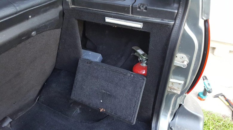 Карманы в багажник Шевроле Нива