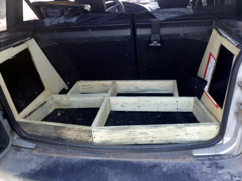 Фальшпол в багажник Нива 21214
