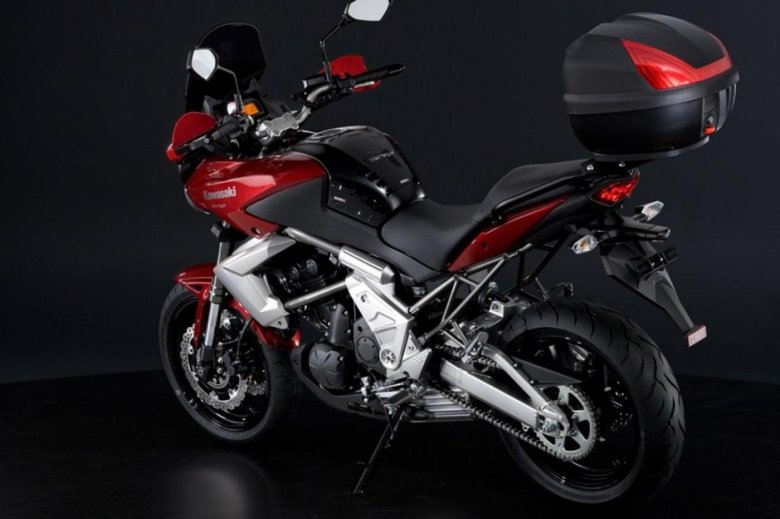 Мотоцикл версус 650