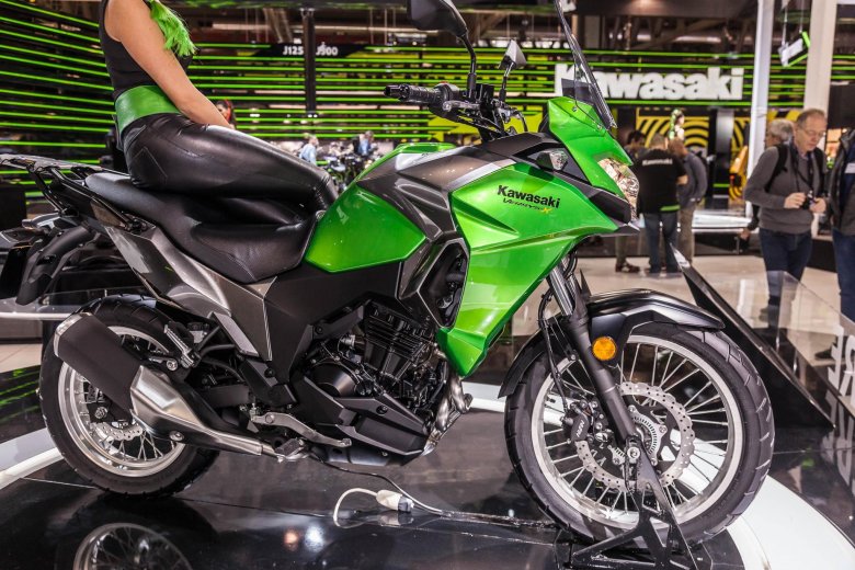 Кавасаки версус х 300