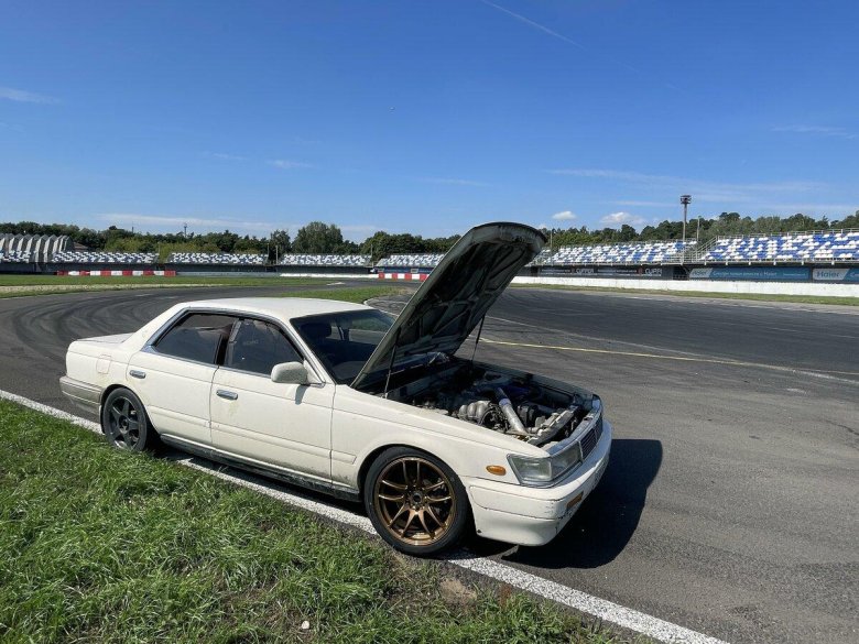 Ниссан лаурель с 33