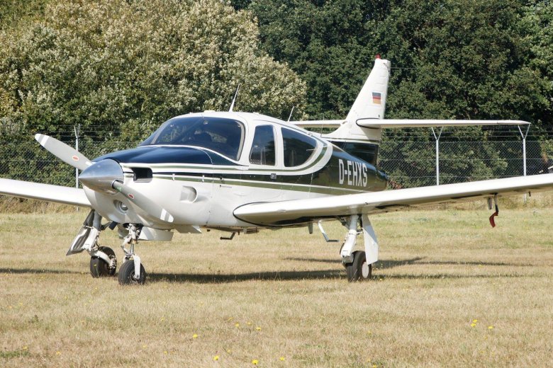 Aero Commander 112a