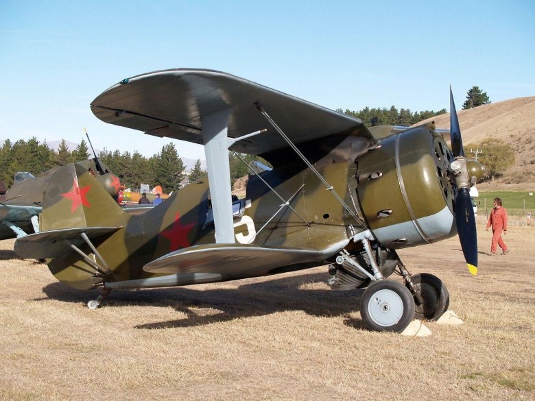 Polikarpov i 153 chaika