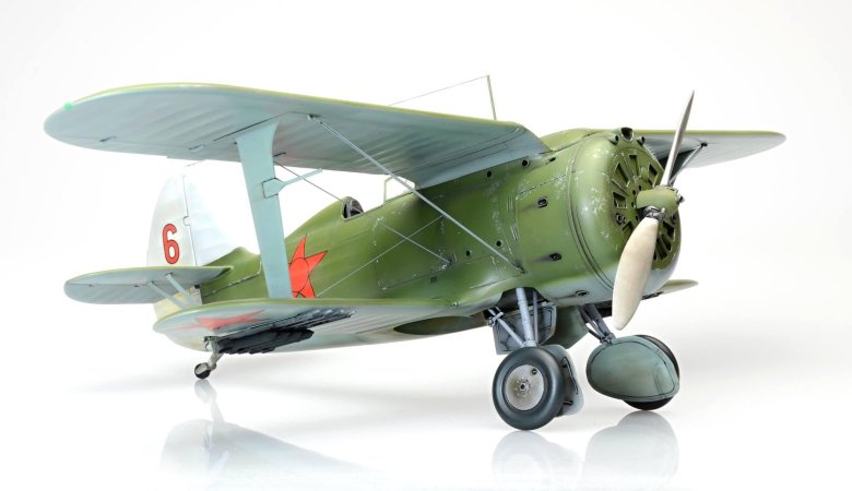 Polikarpov i 153