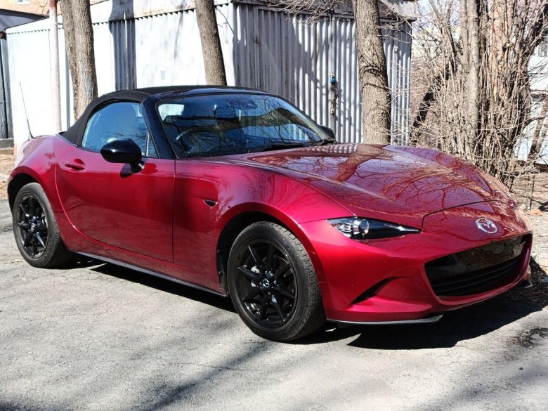 Мазда роадстер