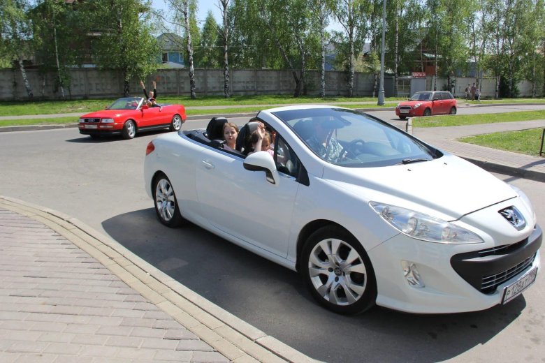 Пежо 308 кабриолет