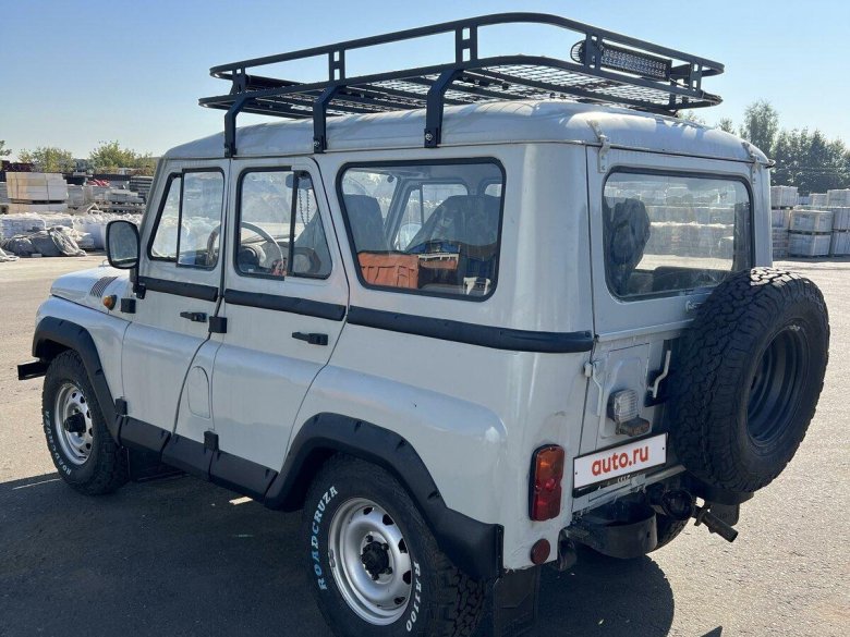 Уаз 3151 хантер. белый