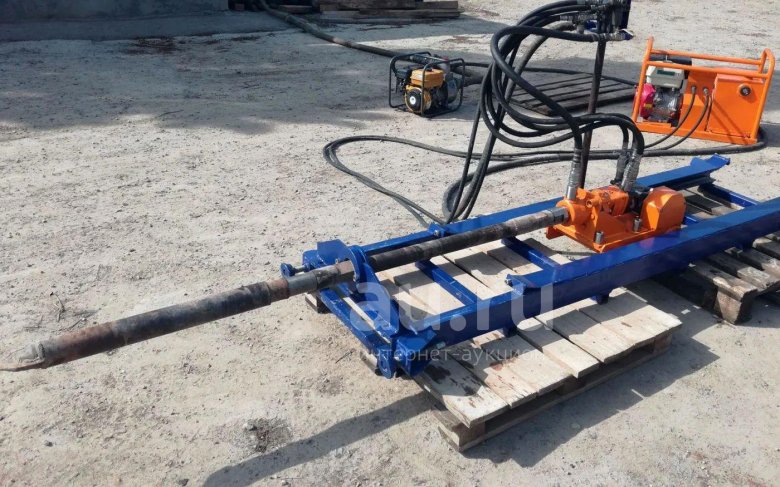 Проколочная машина горизонтального бурения