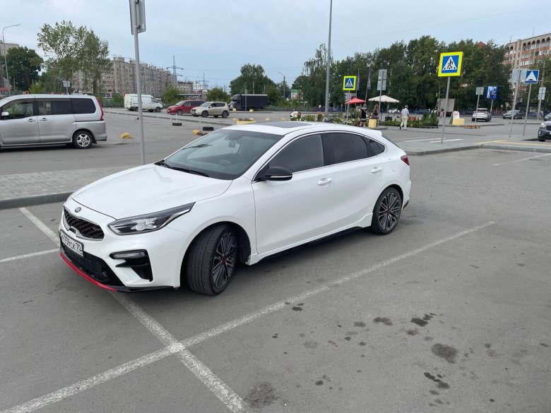Kia cerato 2019