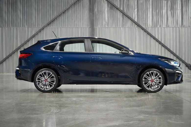 Kia Forte 2020 хэтчбек