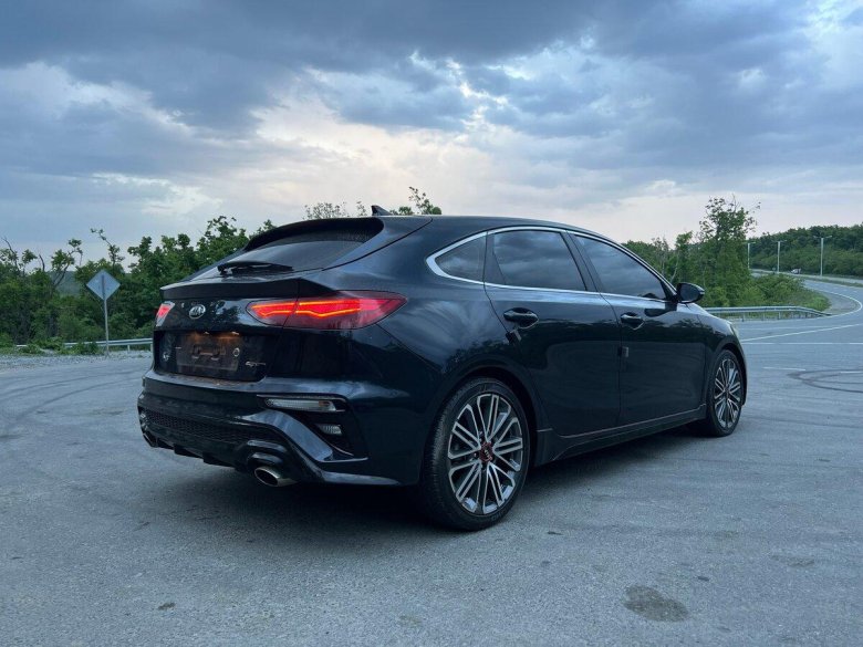 Киа Оптима 235 45 r18