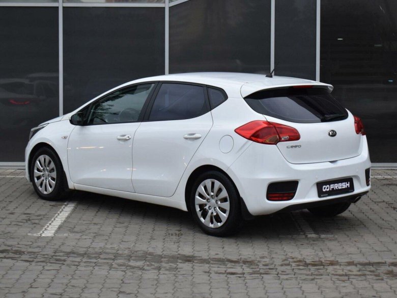 Kia ceed 2014 хэтчбек