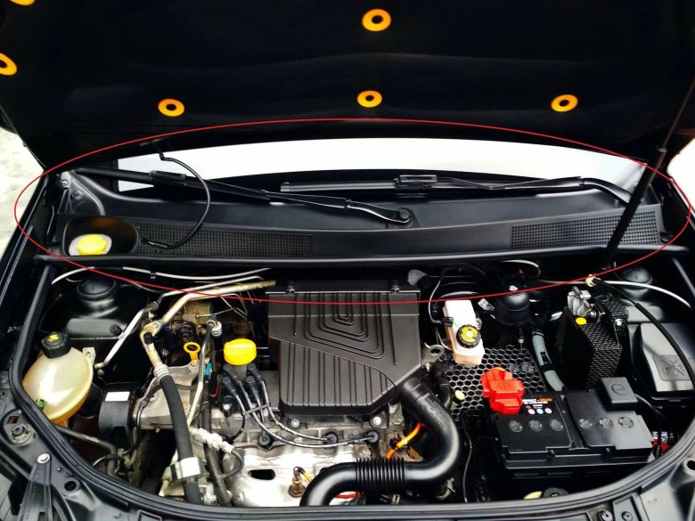 Подкапотное пространство рено логан 2