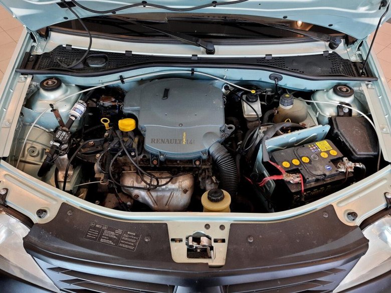 Подкапотное пространство рено логан 1